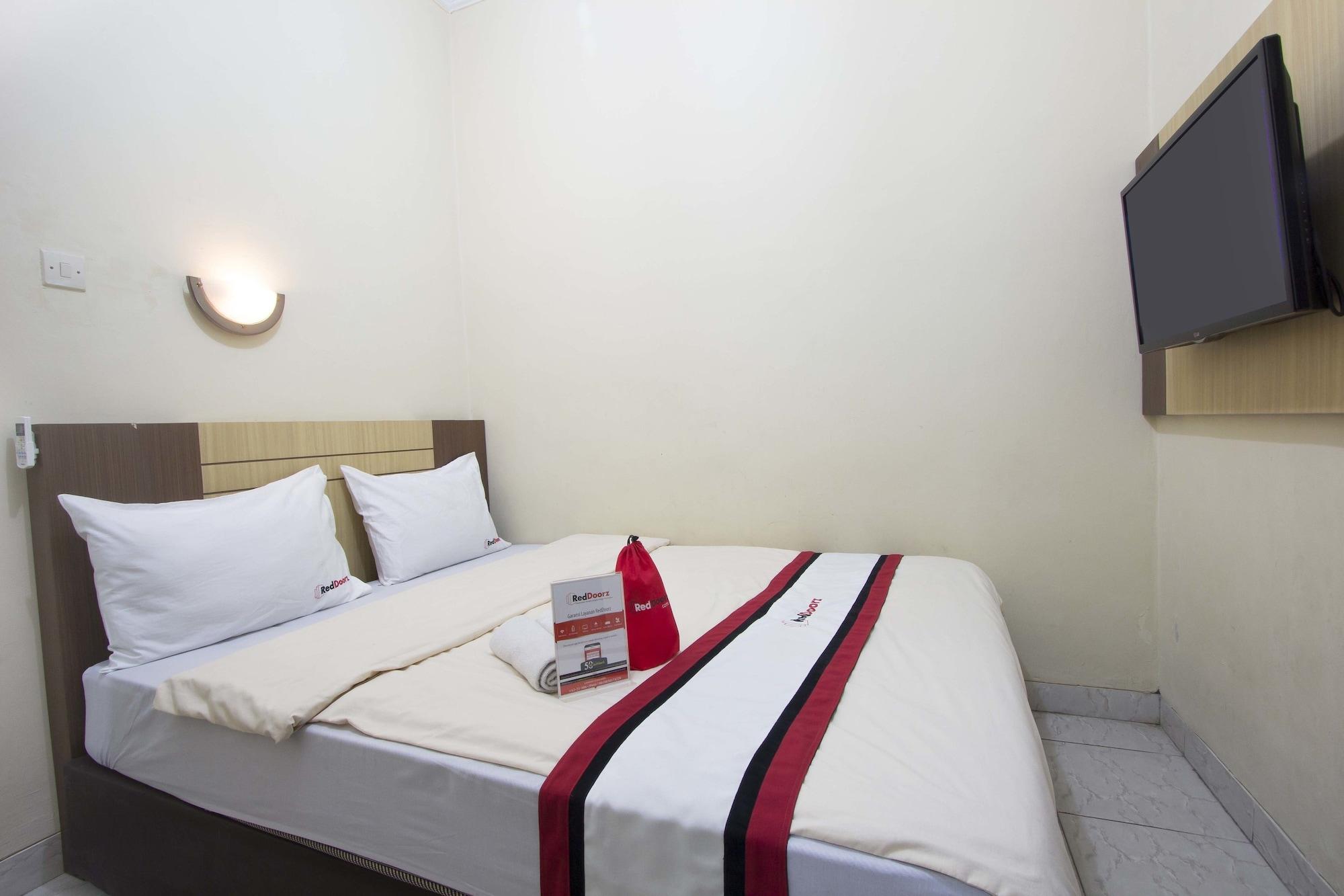 יוגיאקרטה Reddoorz Plus Near Stadion Mandala Krida מראה חיצוני תמונה