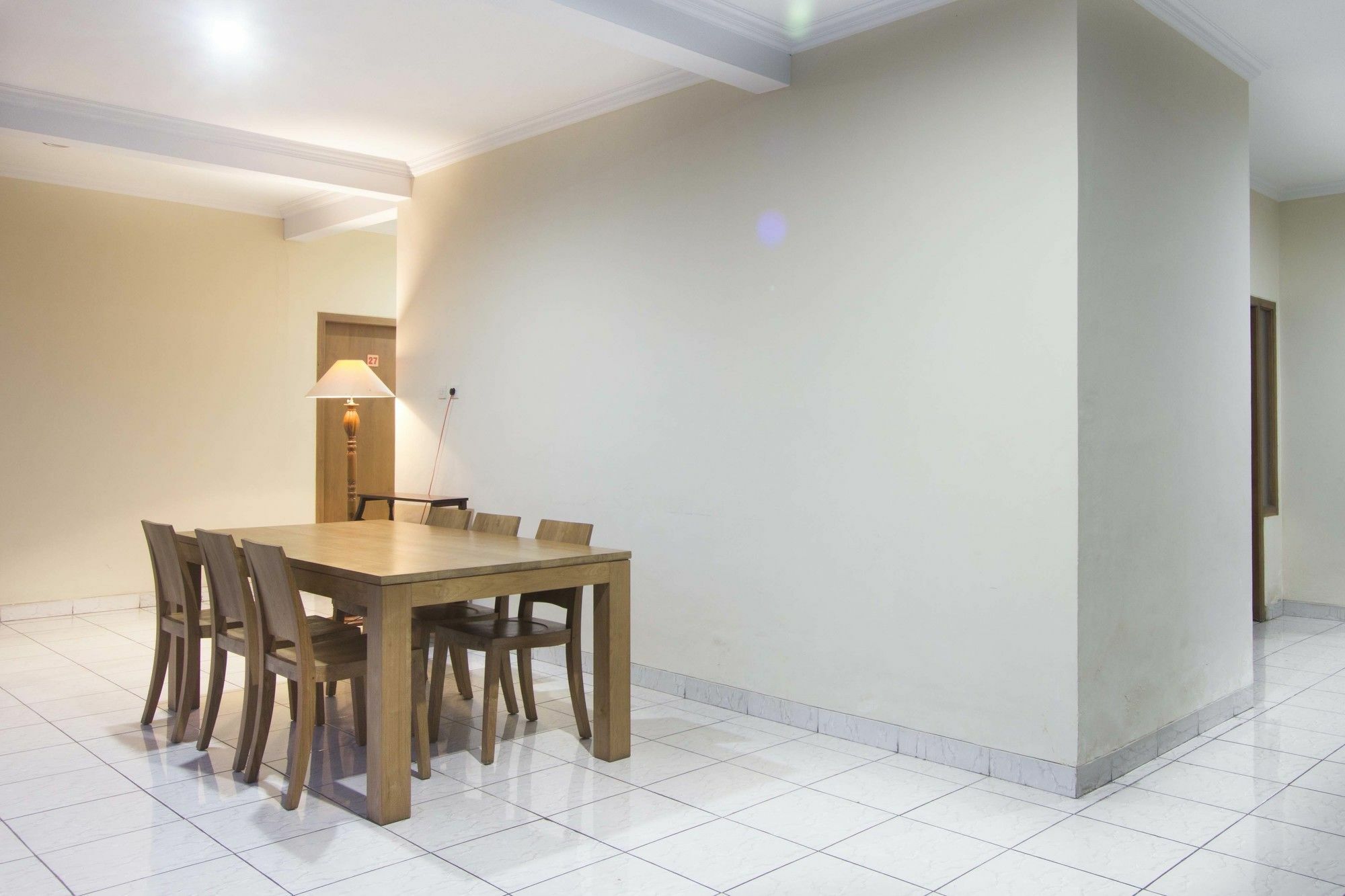 יוגיאקרטה Reddoorz Plus Near Stadion Mandala Krida מראה חיצוני תמונה